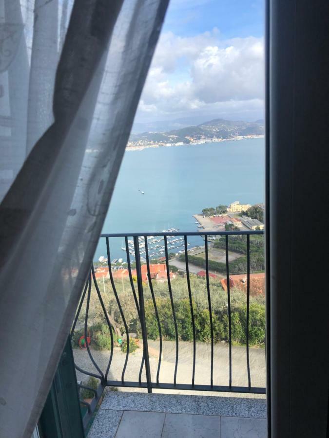 La Finestra Sul Mare Villa La Spezia Exterior photo